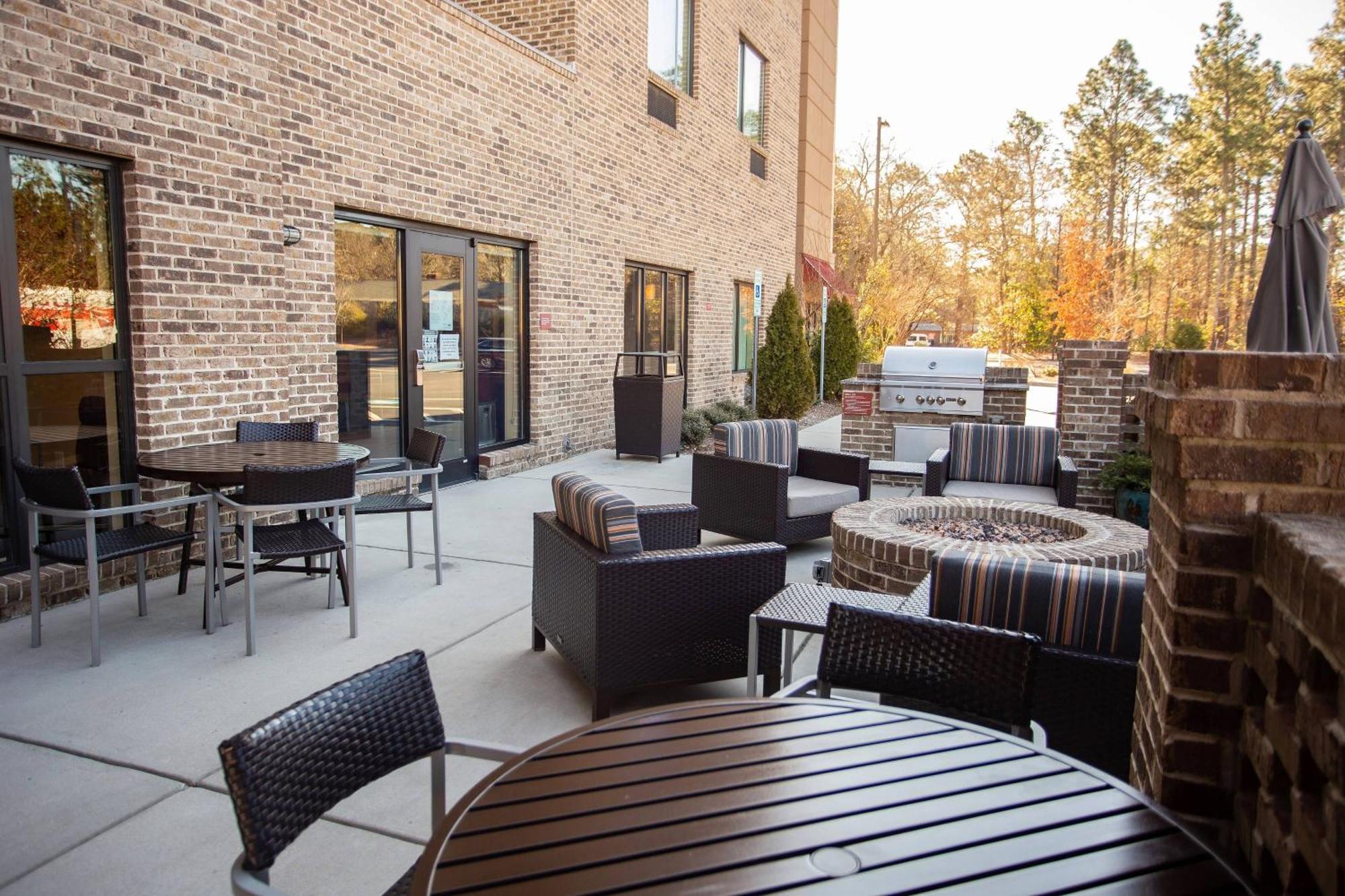 Towneplace Suites By Marriott Southern Pines Aberdeen מראה חיצוני תמונה